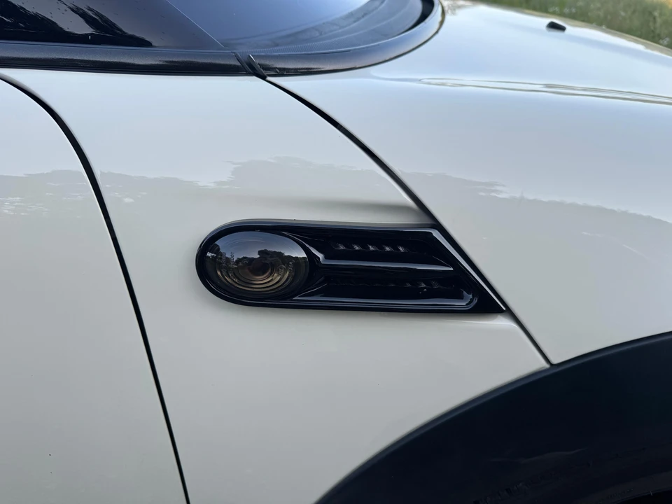 2012 Mini Coupe & Roadster - Image 29 of 31