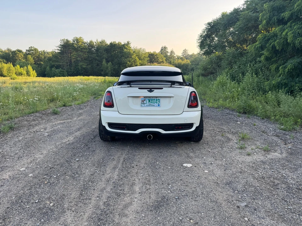 2012 Mini Coupe & Roadster - Image 10 of 31