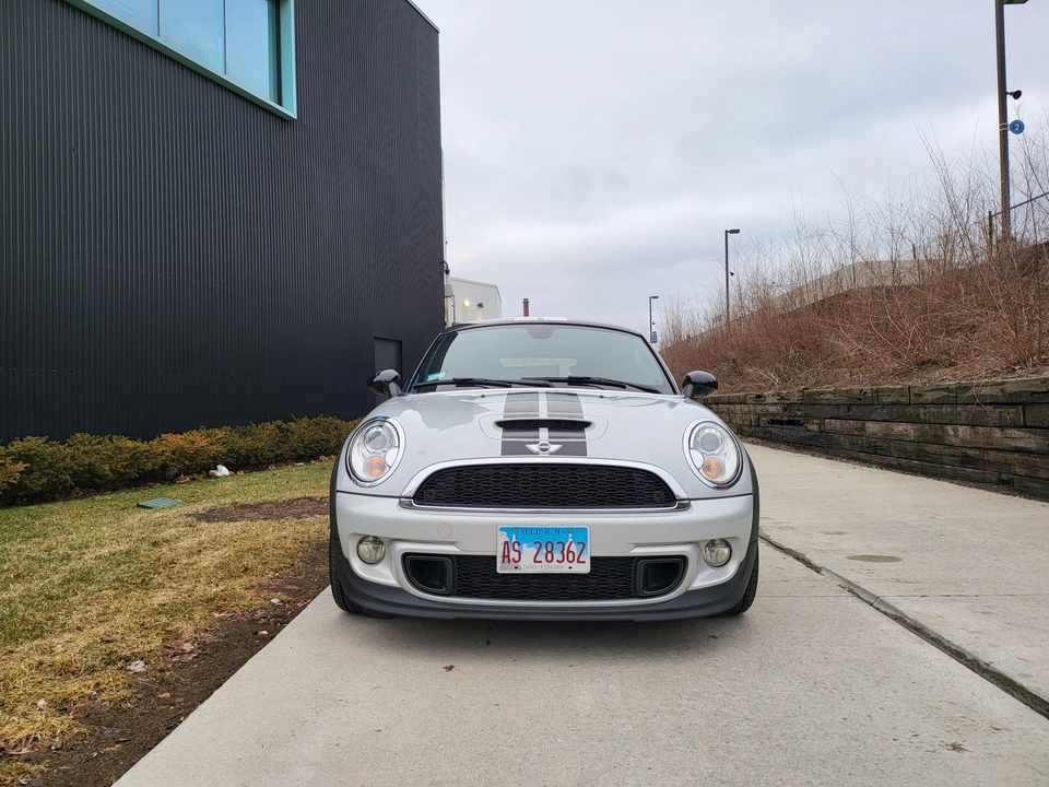 2012 Mini Coupe & Roadster - Image 7 of 31