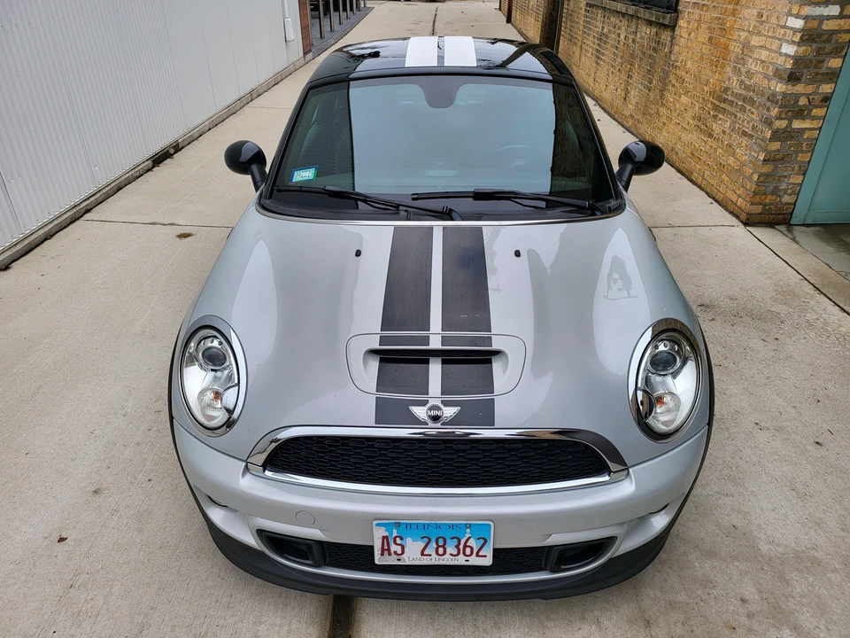 2012 Mini Coupe & Roadster - Image 9 of 31