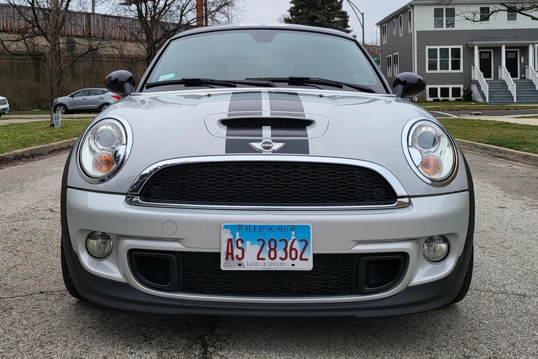 2012 Mini Coupe & Roadster - Image 2 of 31