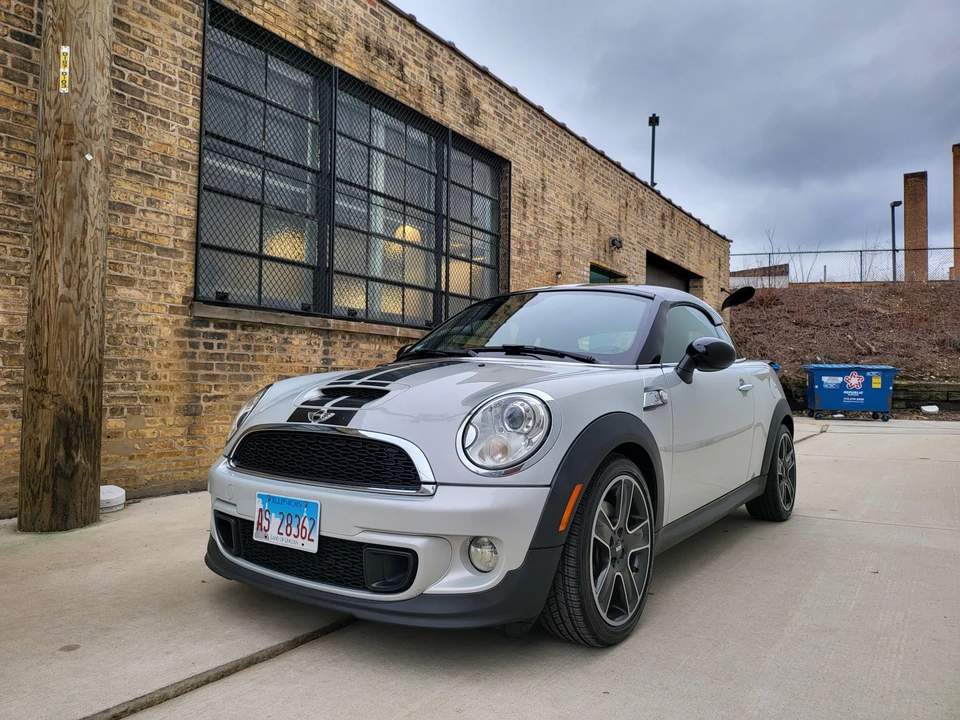 2012 Mini Coupe & Roadster - Image 10 of 31