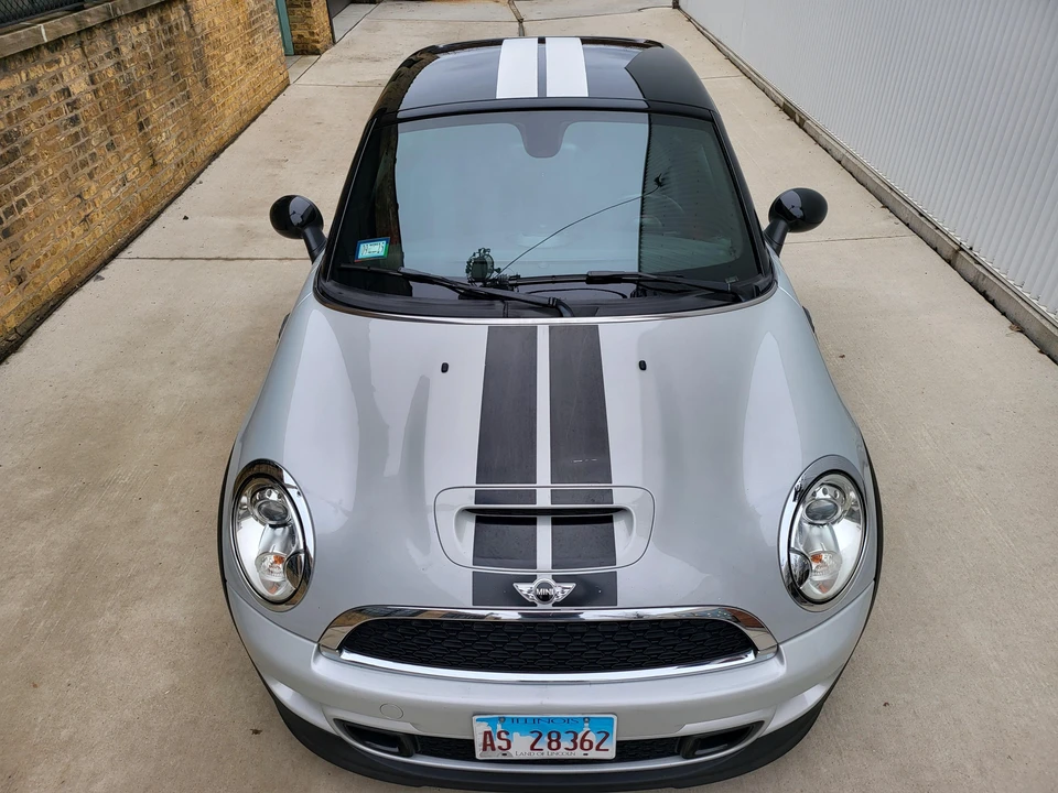 2012 Mini Coupe & Roadster - Image 8 of 31