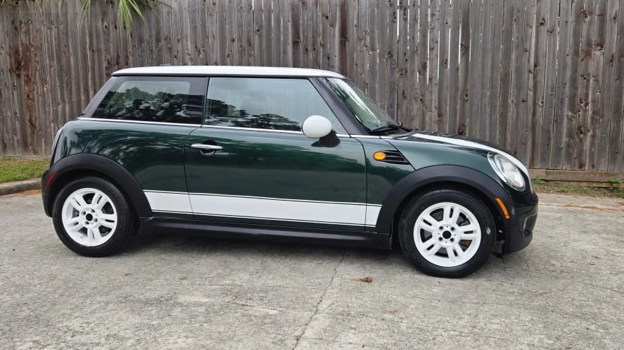 2012 Mini Coupe & Roadster - Image 2 of 16