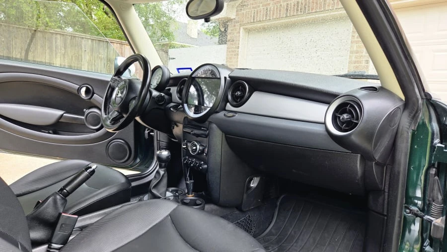2012 Mini Coupe & Roadster - Image 14 of 16