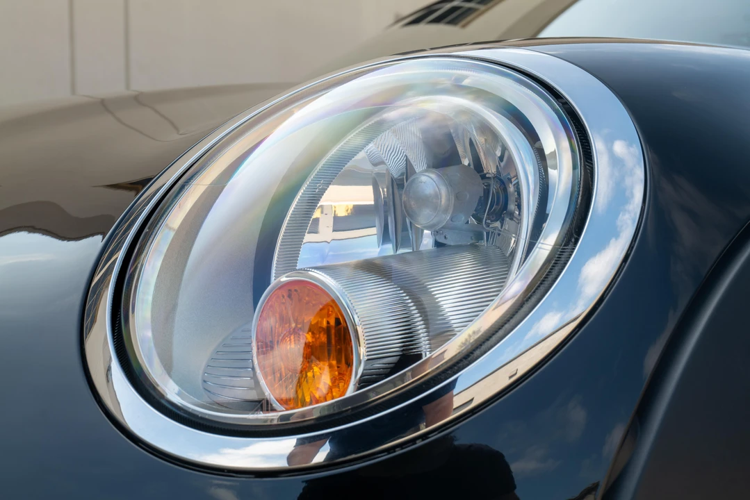 2012 Mini Coupe & Roadster - Image 22 of 31