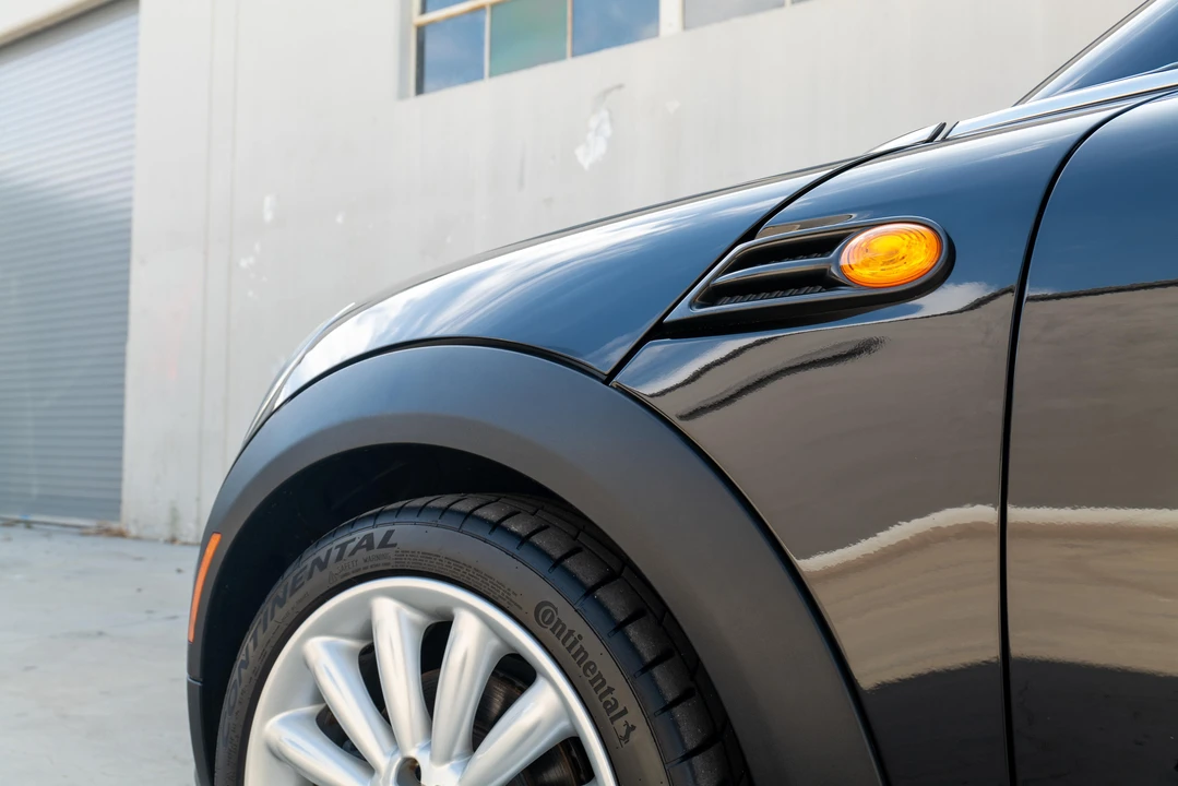 2012 Mini Coupe & Roadster - Image 24 of 31