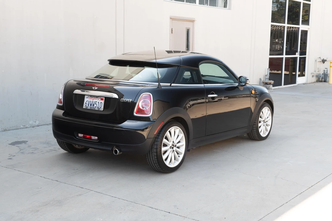 2012 Mini Coupe & Roadster - Image 13 of 31