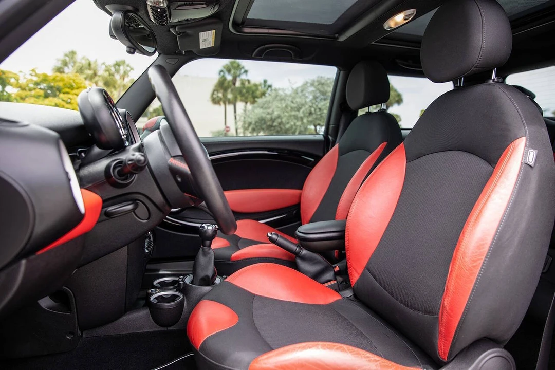 2012 Mini Mini John Cooper Works 2nd Gen - Image 23 of 31
