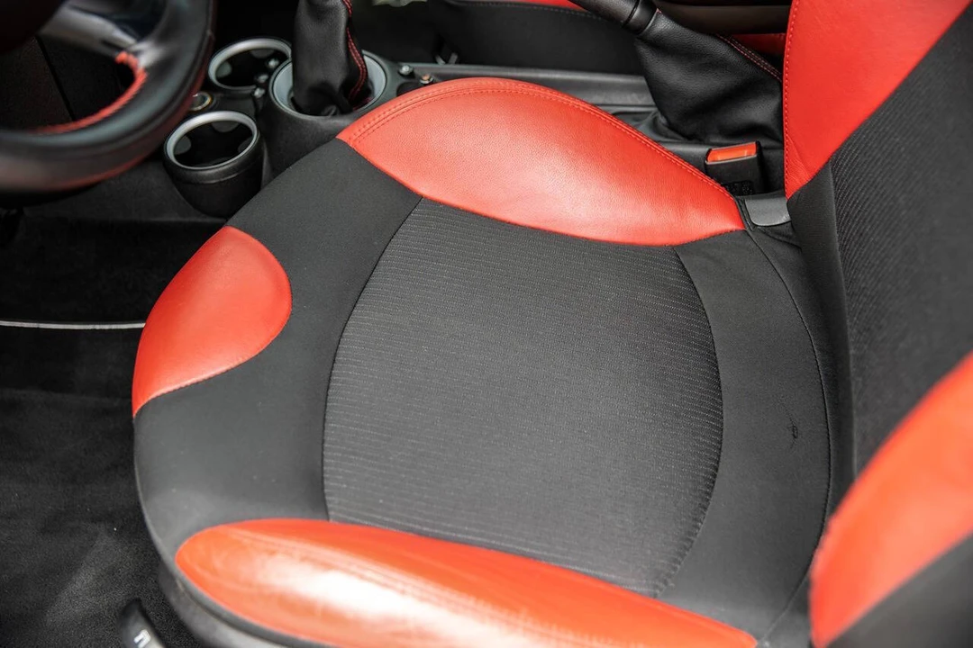 2012 Mini Mini John Cooper Works 2nd Gen - Image 24 of 31