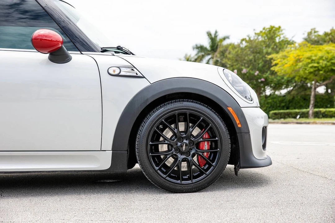 2012 Mini Mini John Cooper Works 2nd Gen - Image 9 of 31