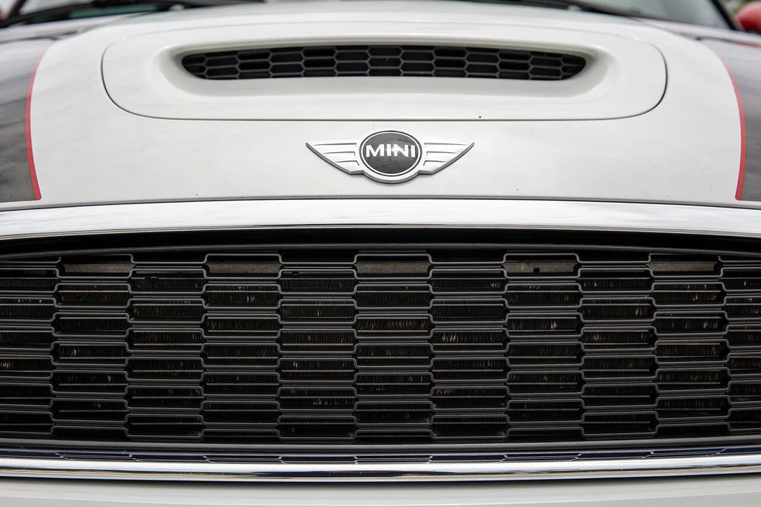 2012 Mini Mini John Cooper Works 2nd Gen - Image 16 of 31