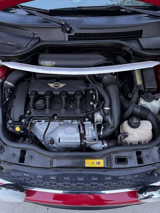 2012 Mini Mini John Cooper Works 2nd Gen - Image 19 of 20