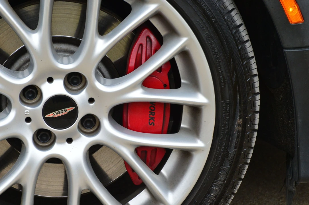 2012 Mini Mini John Cooper Works 2nd Gen - Image 5 of 17