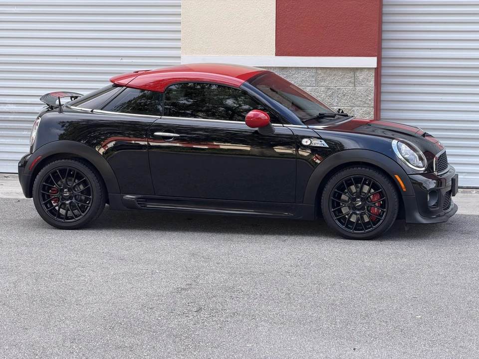 2012 Mini Coupe & Roadster - Image 21 of 31
