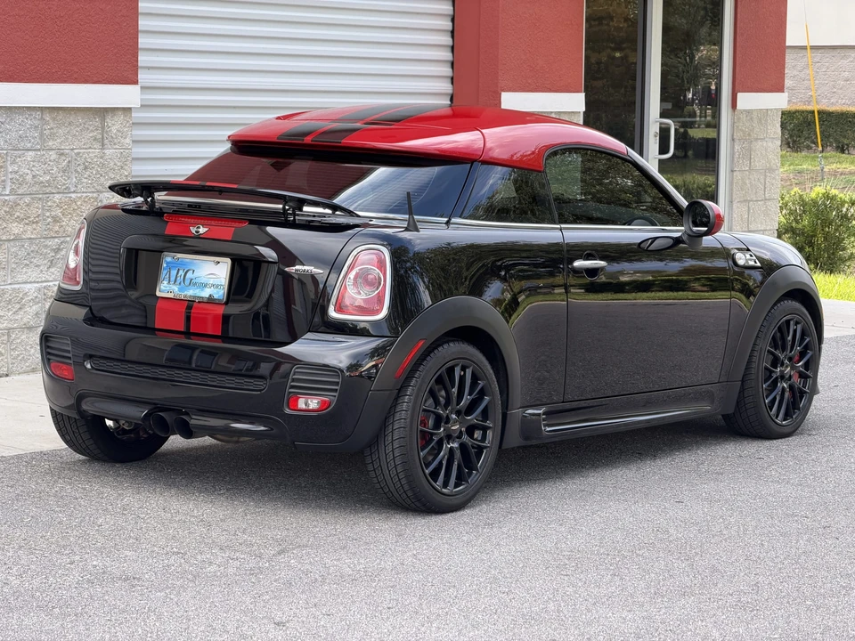 2012 Mini Coupe & Roadster - Image 18 of 31