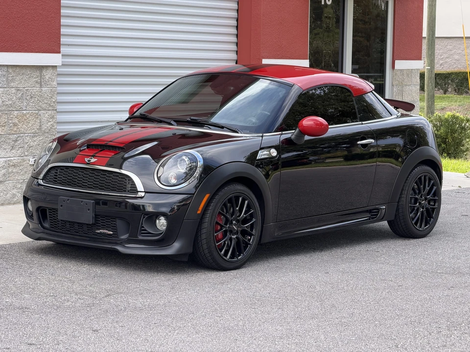 2012 Mini Coupe & Roadster - Image 5 of 31