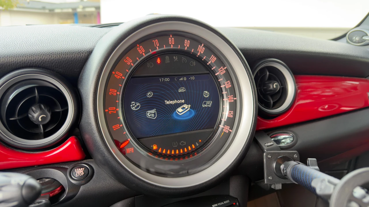 2012 Mini Mini John Cooper Works 2nd Gen - Image 25 of 31