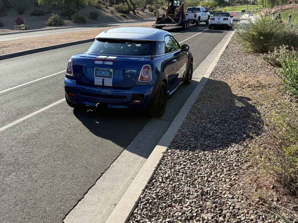 2012 Mini Coupe & Roadster - Image 5 of 15