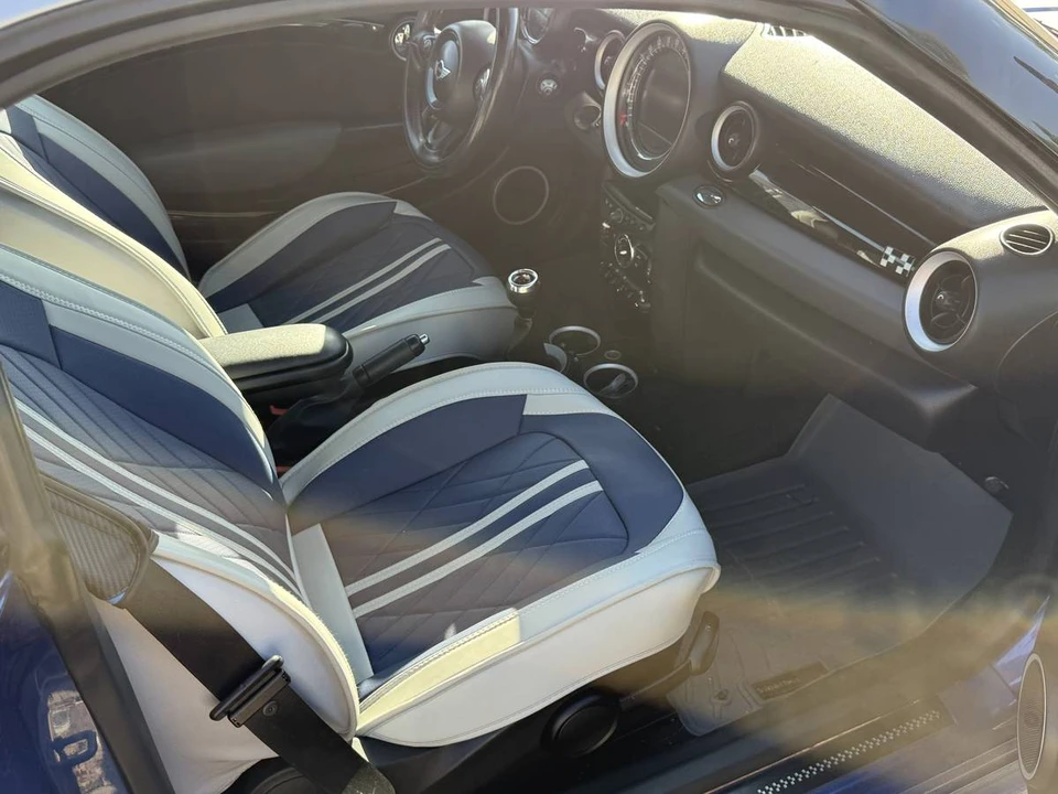 2012 Mini Coupe & Roadster - Image 8 of 15