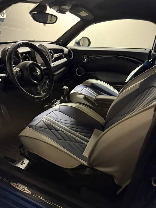 2012 Mini Coupe & Roadster - Image 10 of 15