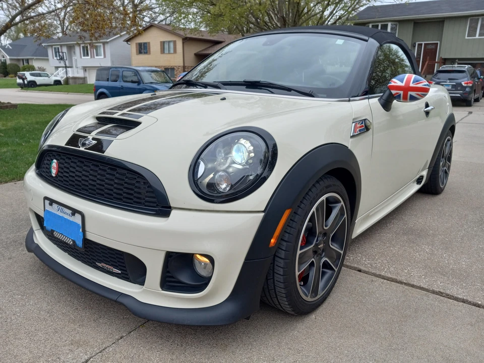 2012 Mini Coupe & Roadster - Image 28 of 31