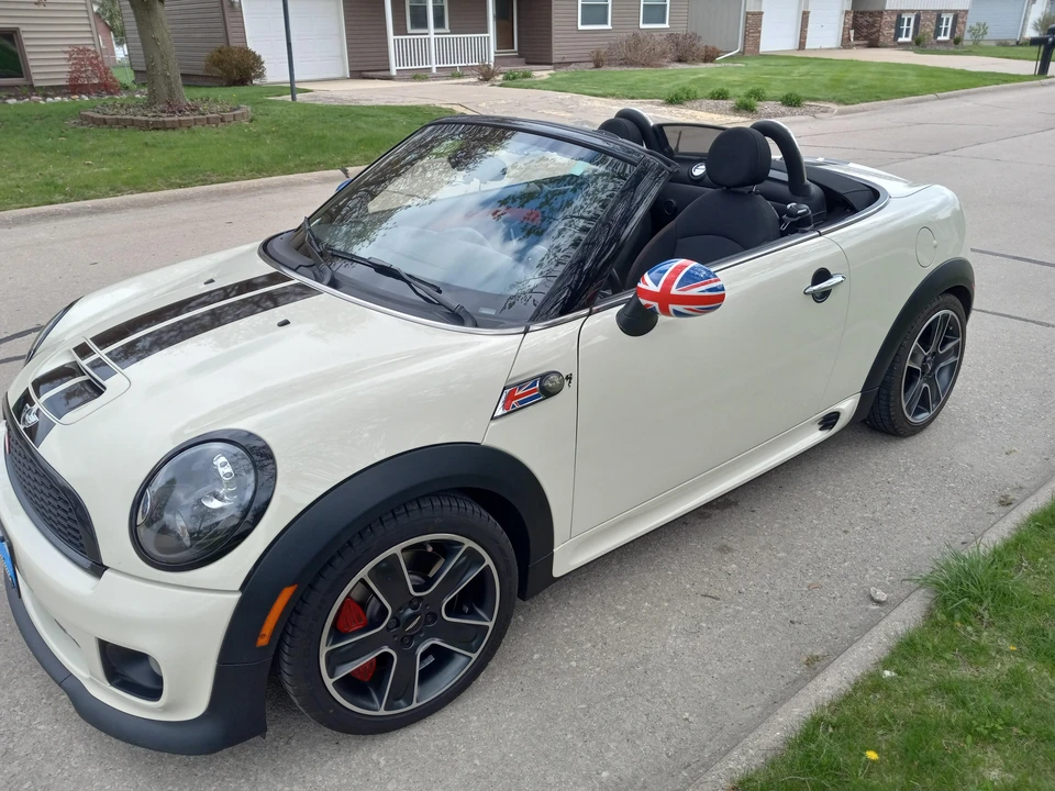 2012 Mini Coupe & Roadster - Image 11 of 31