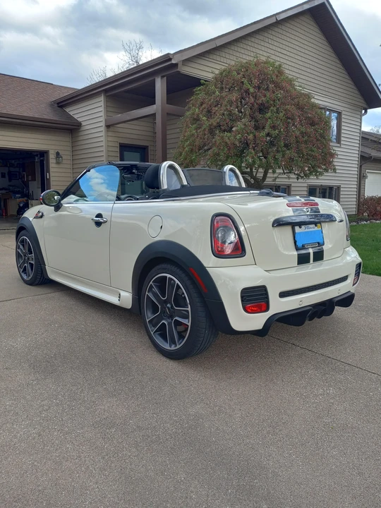 2012 Mini Coupe & Roadster - Image 14 of 31