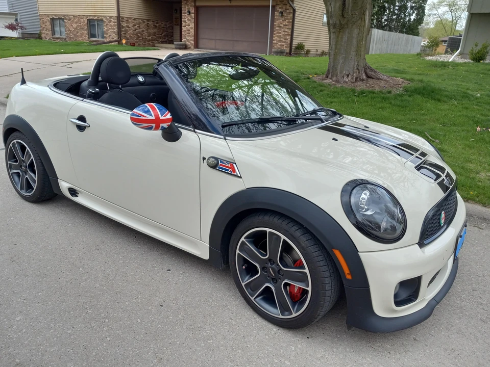 2012 Mini Coupe & Roadster - Image 23 of 31