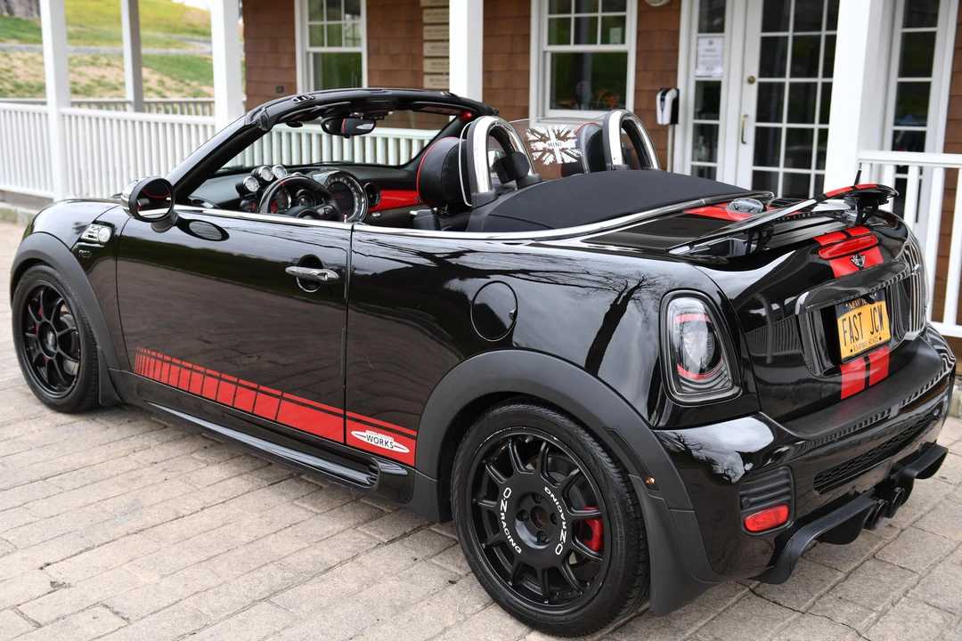 2012 Mini Coupe & Roadster - Image 4 of 5