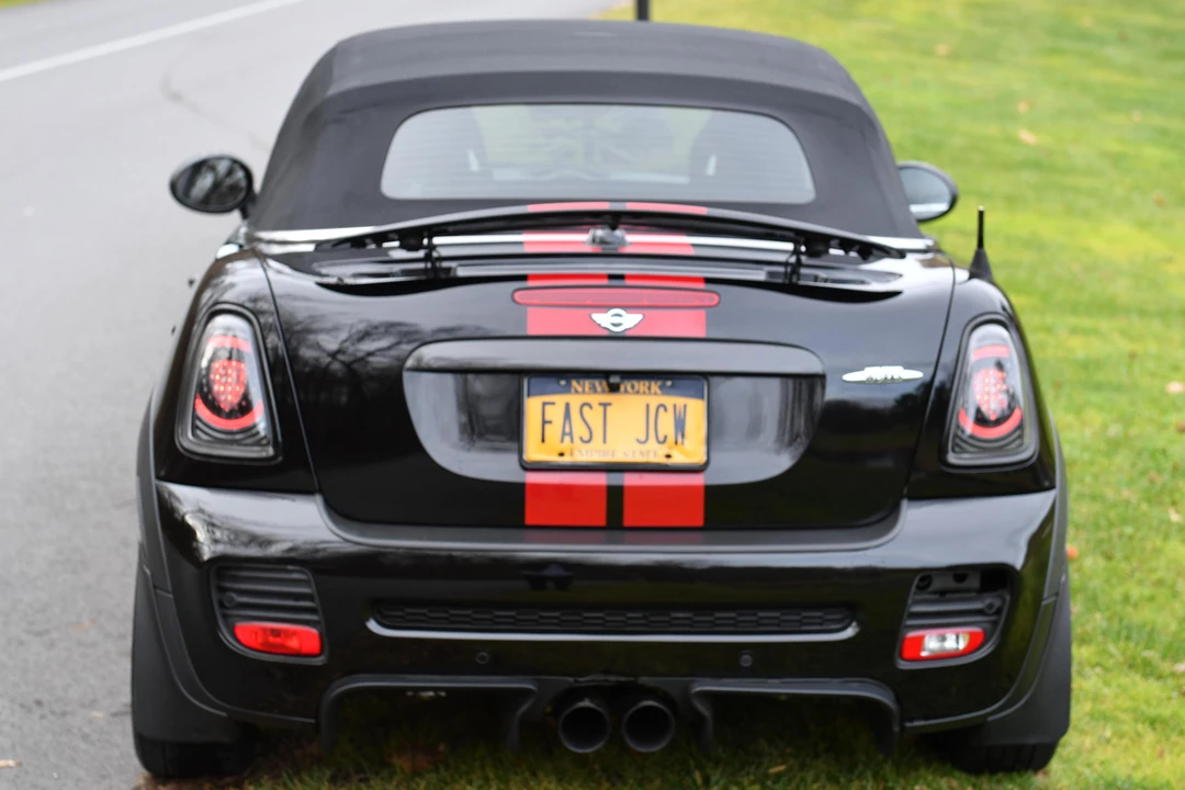 2012 Mini Coupe & Roadster - Image 5 of 5