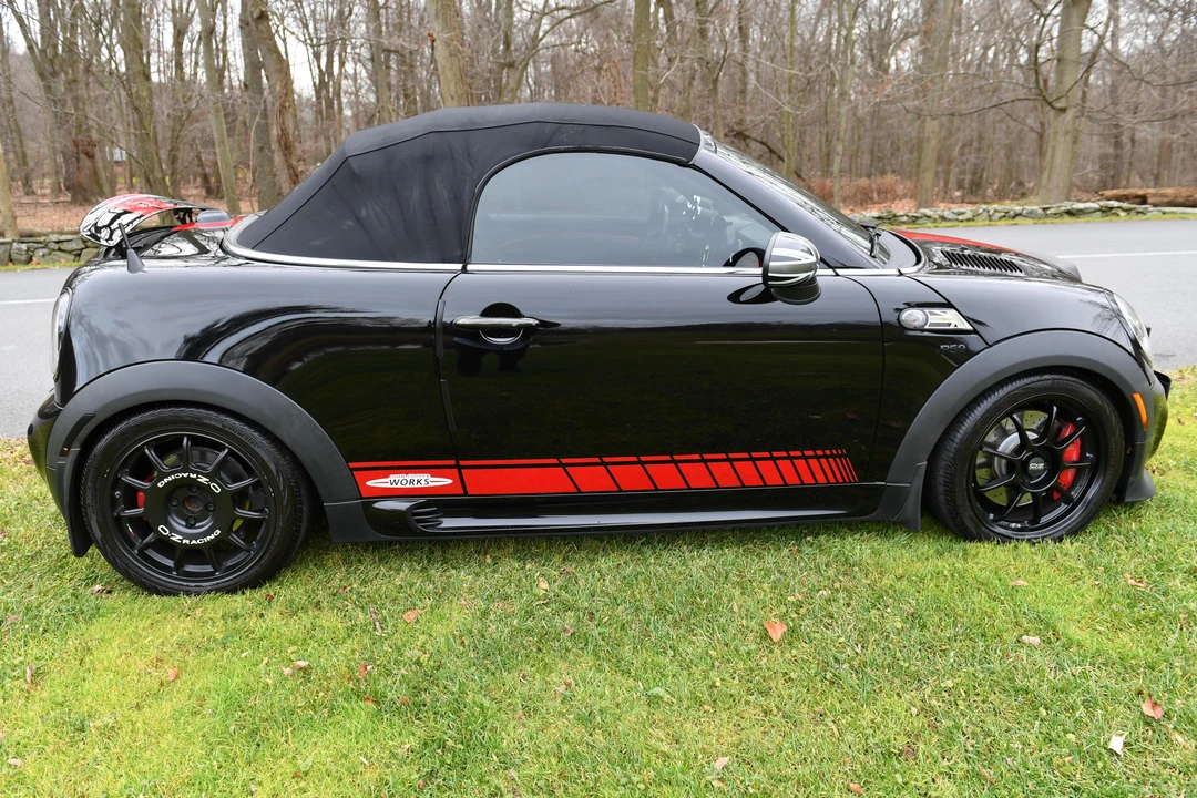 2012 Mini Coupe & Roadster - Image 3 of 5