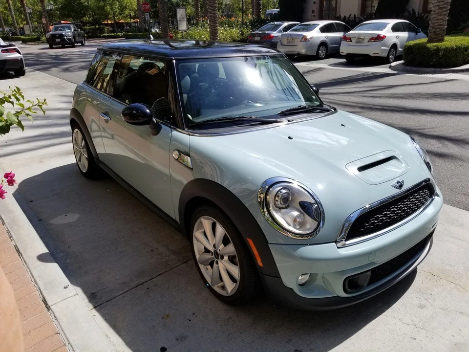 2012 Mini Mini 2nd Gen - Image 3 of 9