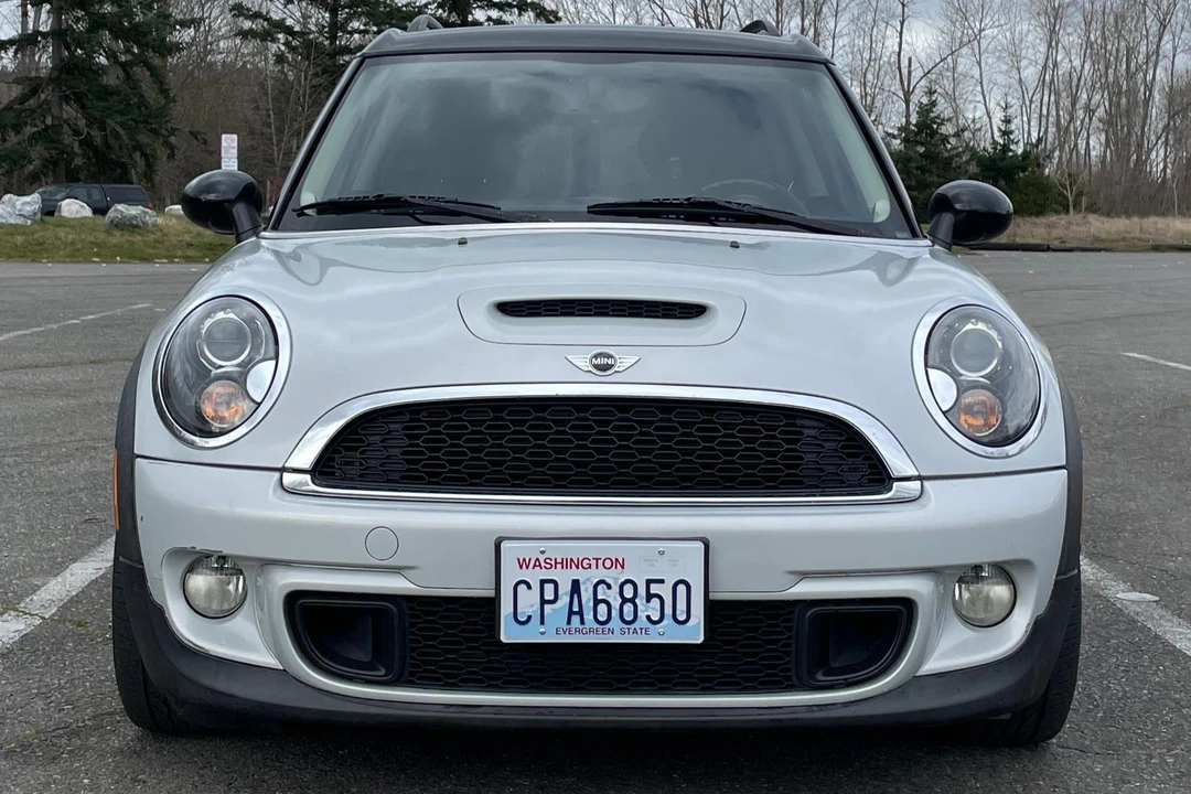 2012 Mini Clubman 1st Gen - Image 2 of 31