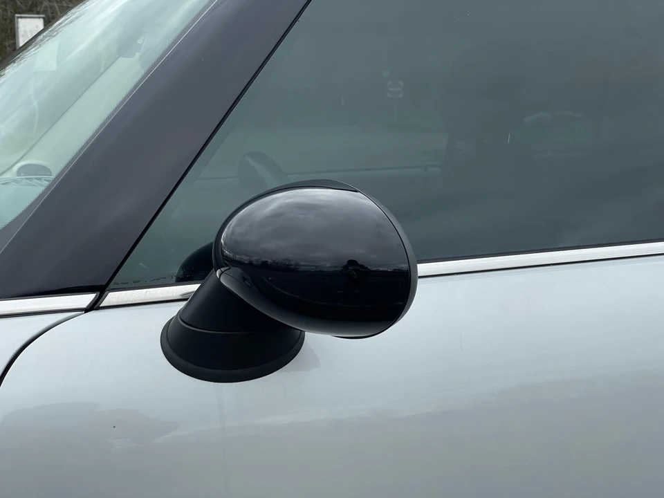 2012 Mini Clubman 1st Gen - Image 28 of 31