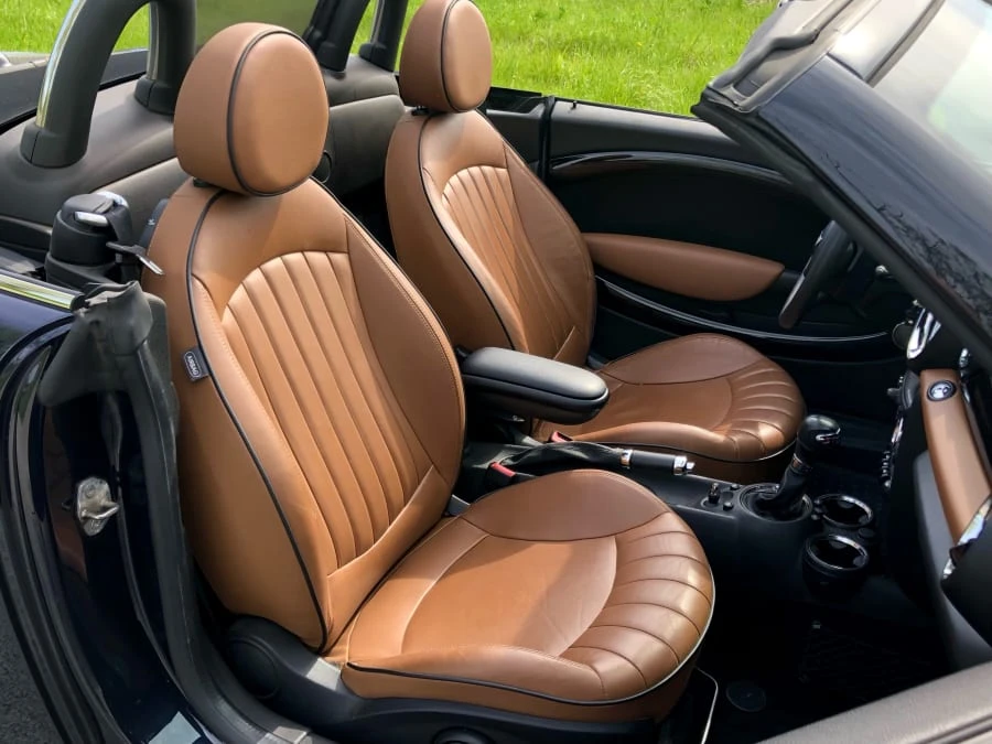 2012 Mini Coupe & Roadster - Image 9 of 18