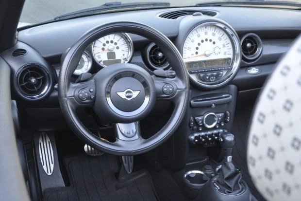 2012 Mini Coupe & Roadster - Image 5 of 7