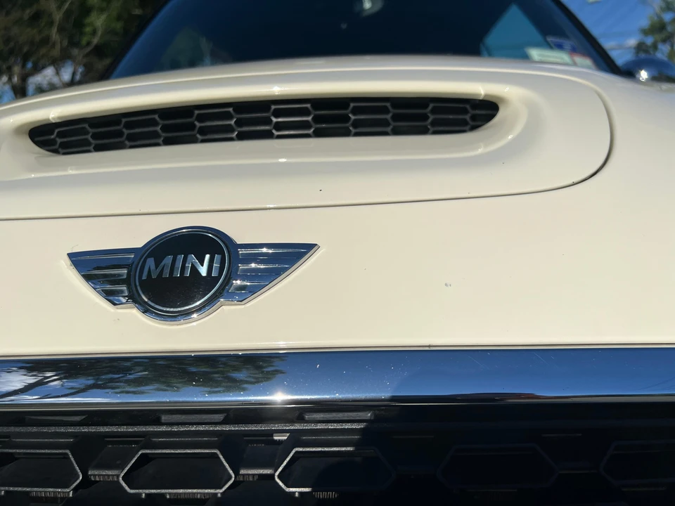 2012 Mini Coupe & Roadster - Image 18 of 31