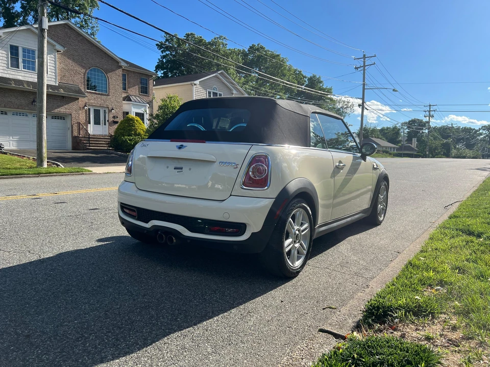 2012 Mini Coupe & Roadster - Image 14 of 31