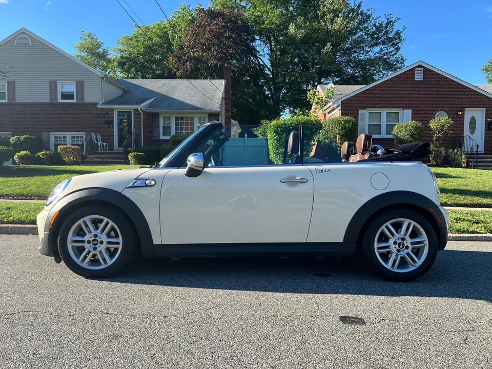 2012 Mini Coupe & Roadster - Image 7 of 31