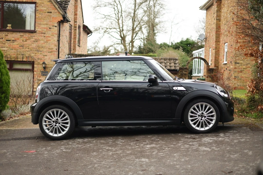 2012 Mini Mini 2nd Gen - Image 7 of 30