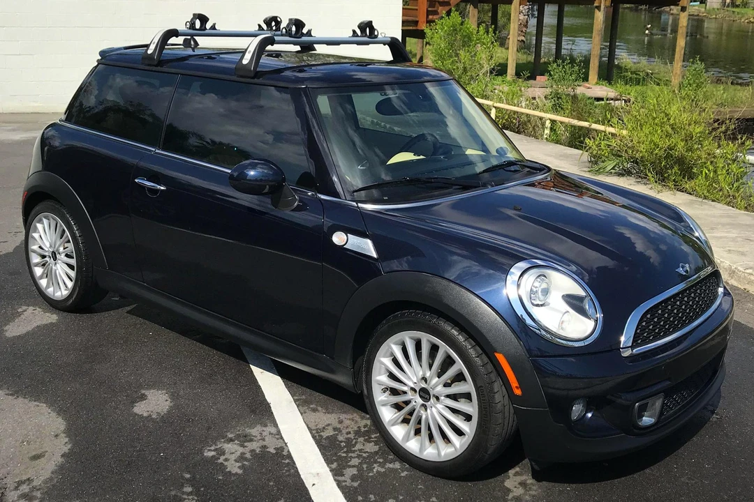2012 Mini Mini 2nd Gen - Image 2 of 31