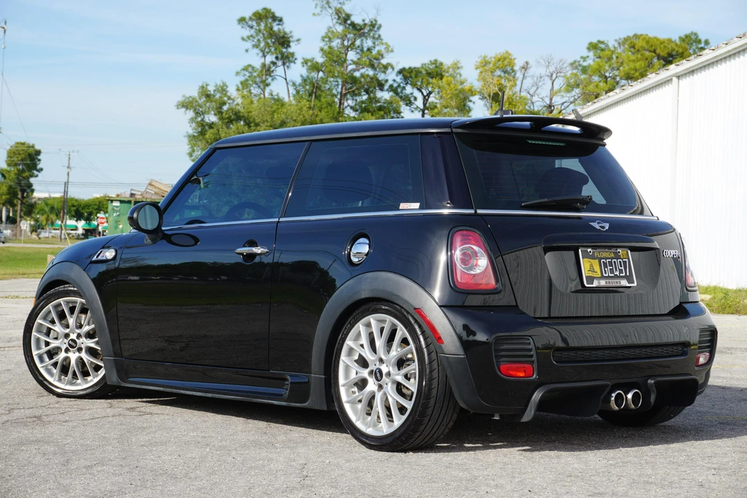 2012 Mini Mini 2nd Gen - Image 4 of 31