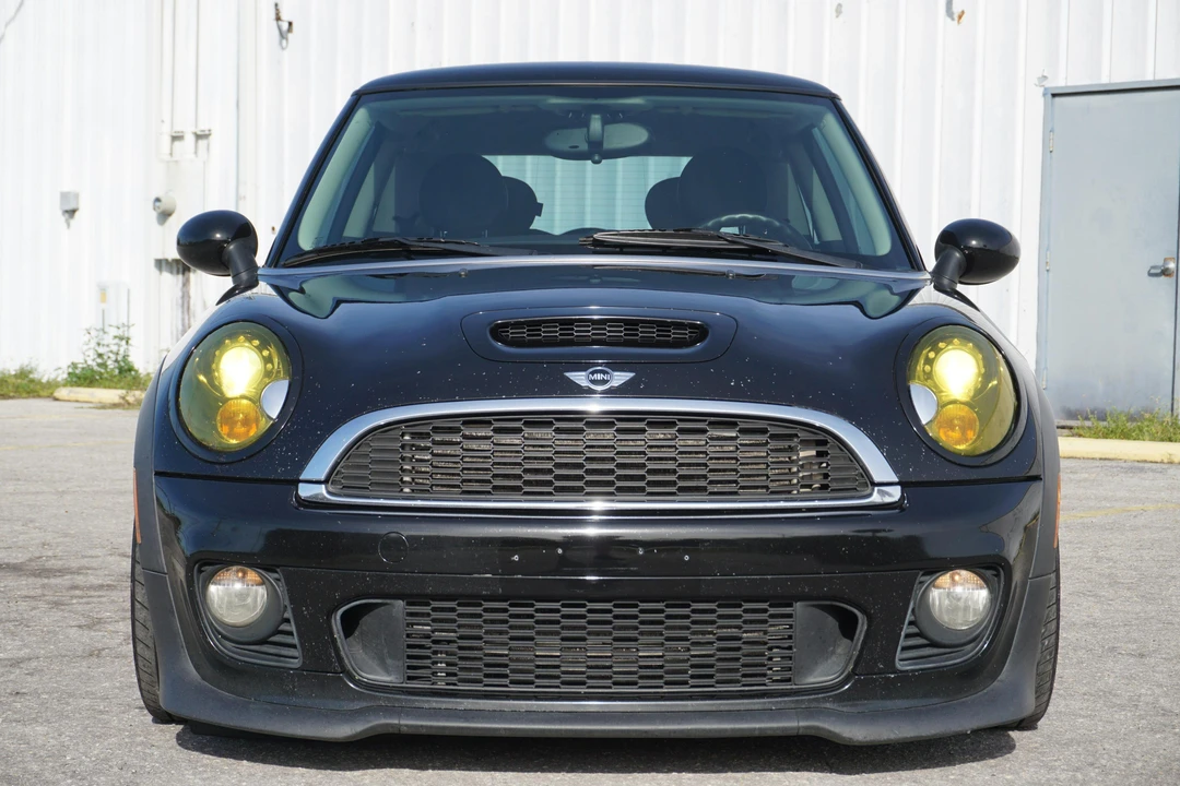 2012 Mini Mini 2nd Gen - Image 2 of 31