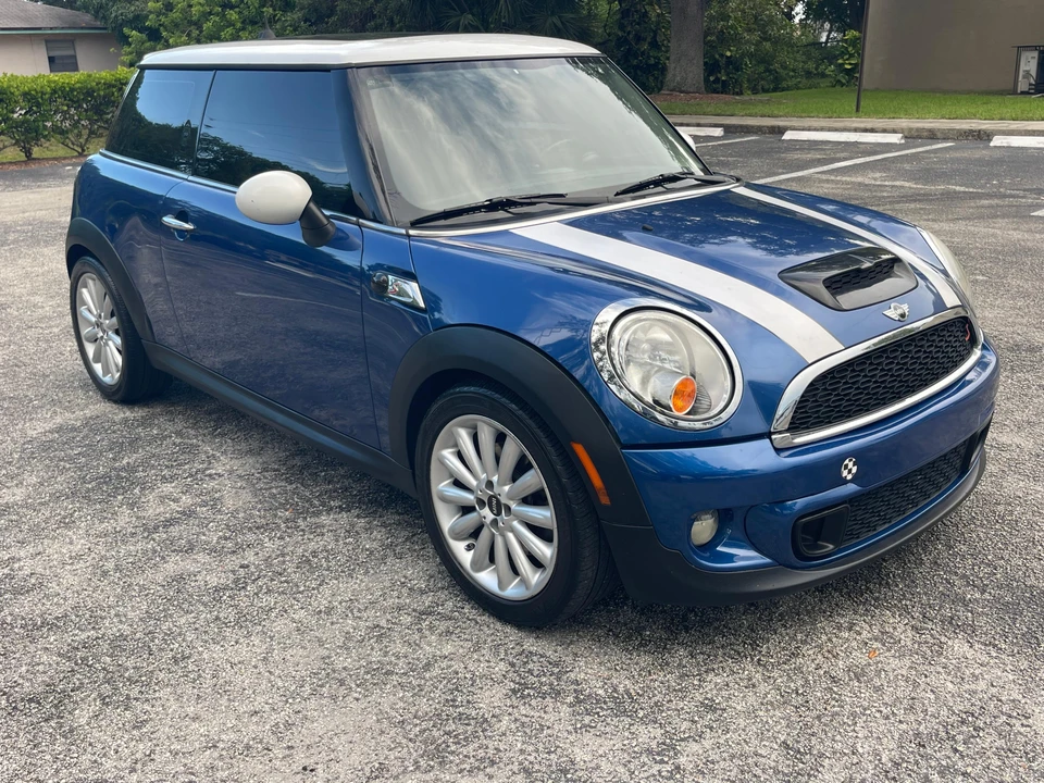2012 Mini Mini 2nd Gen - Image 8 of 31