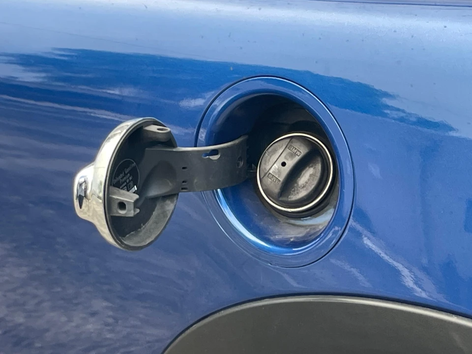 2012 Mini Mini 2nd Gen - Image 14 of 31