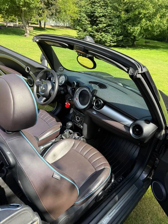 2012 Mini Coupe & Roadster - Image 7 of 13