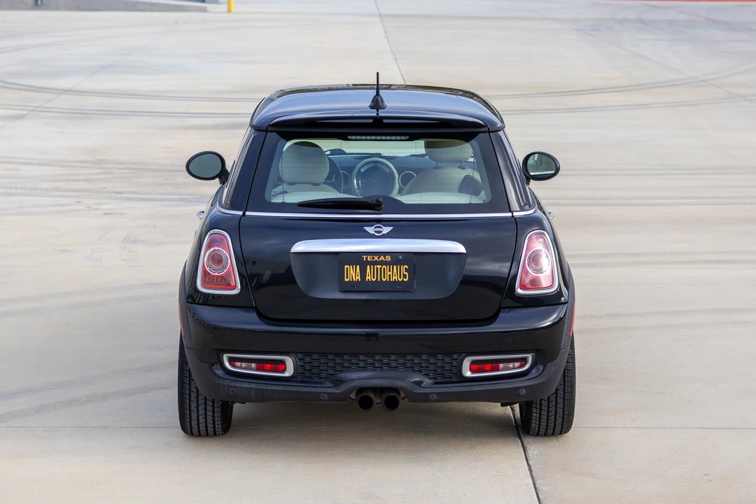 2012 Mini Mini 2nd Gen - Image 16 of 31