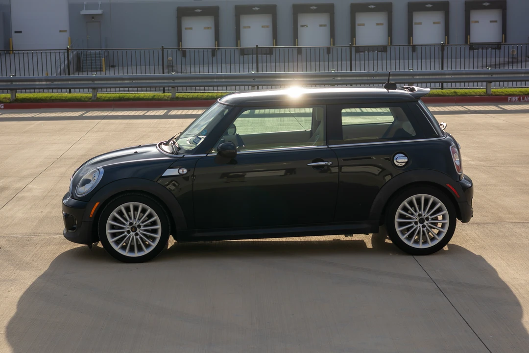 2012 Mini Mini 2nd Gen - Image 25 of 31