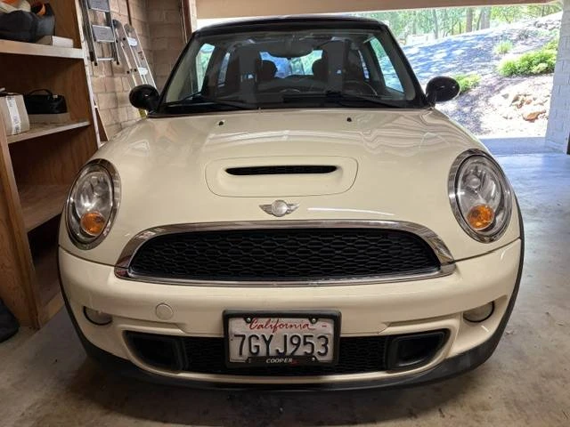 2012 Mini Mini 2nd Gen - Image 2 of 5